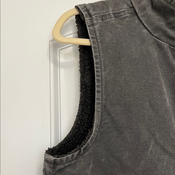 Carhartt Men's Gravel Color Sherpa Lined Sleeveless Jacket Vest - Picture 3 of 13